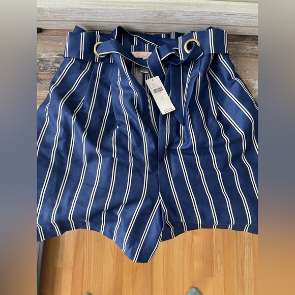 Anthropologie Satin Paper Bag Shorts - Picture 2 of 2